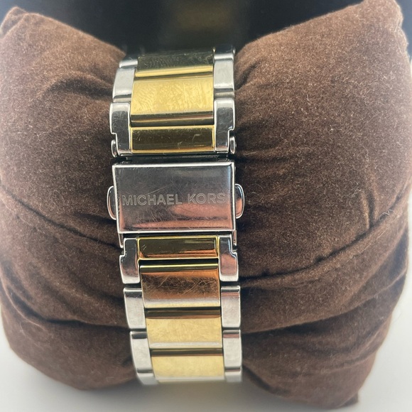 Michael Kors MK-5626 Two-Tone Chronograph Crystal Bezel Watch Box/Links 10 ATM - Picture 5 of 9